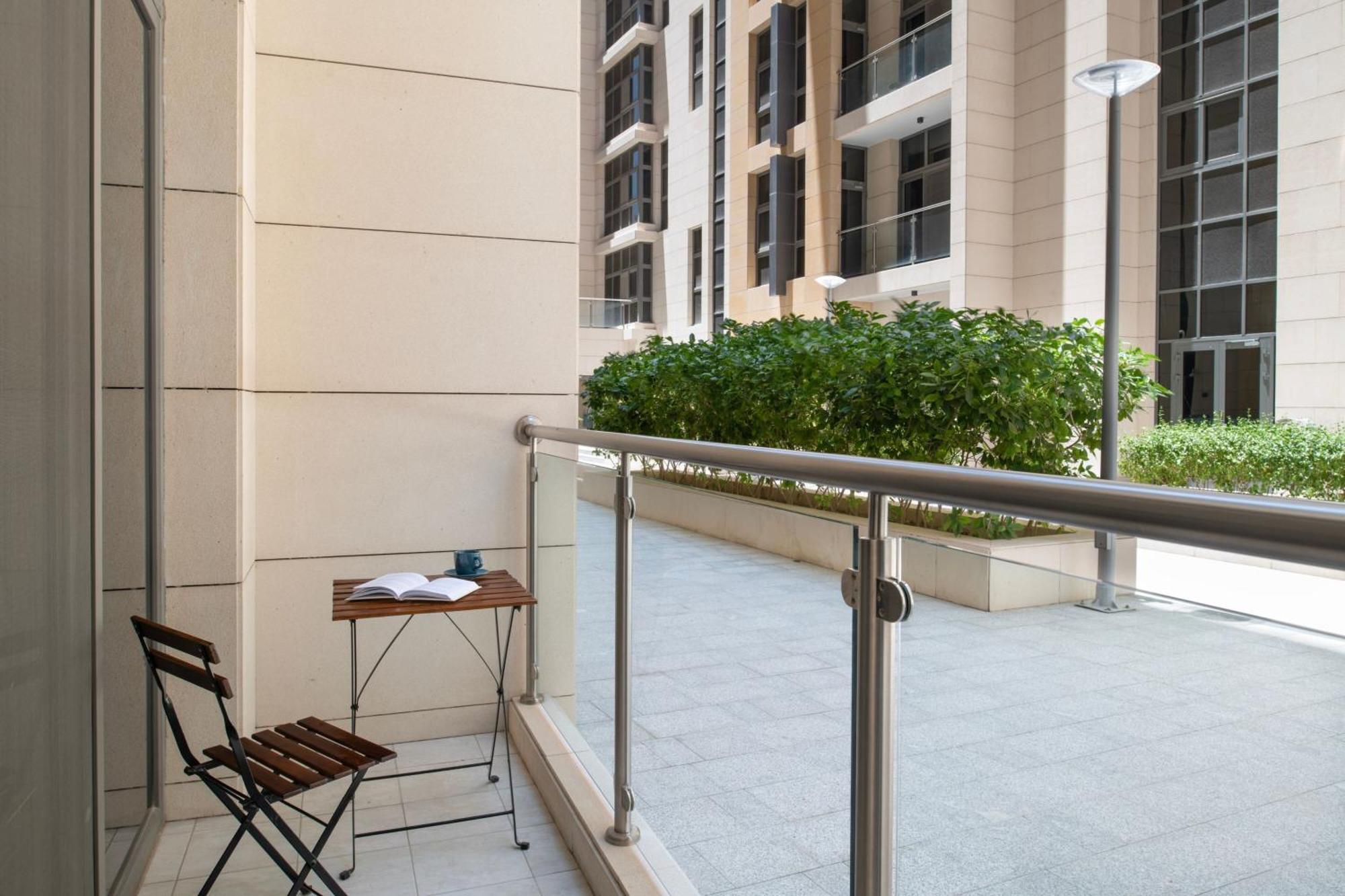 Marriott Executive Apartments Doha, Le Mirage City Walk Bagian luar foto